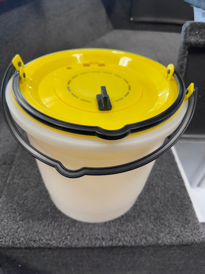 Livewell Drop In Bait Bucket