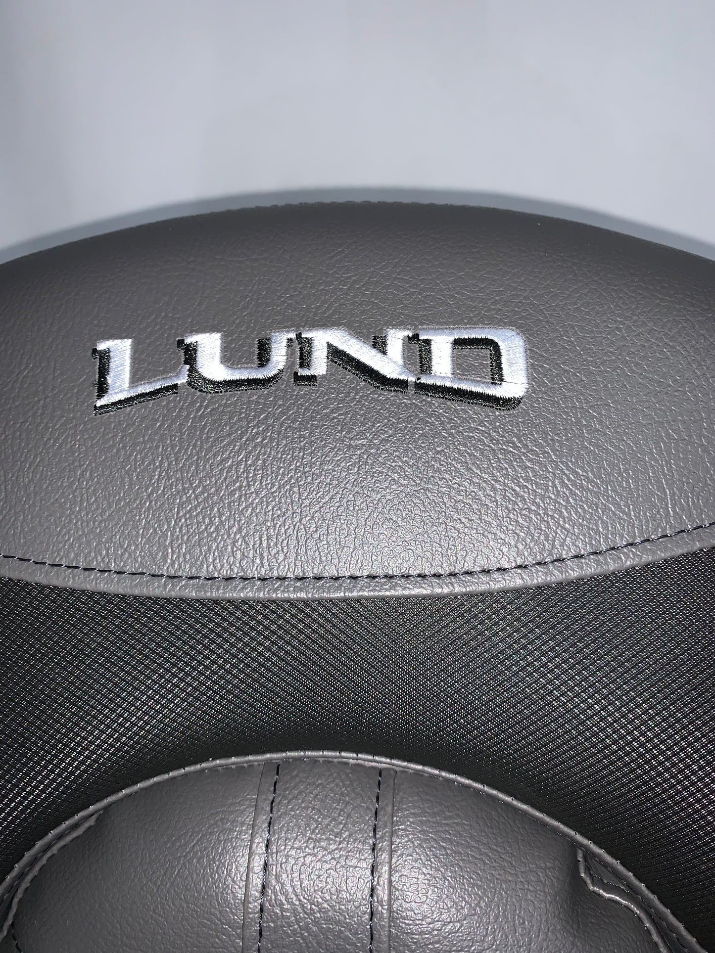 Lund Pro-Ride Boat Seat